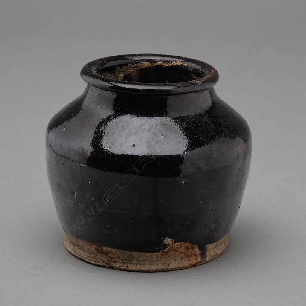 Stoneware jar – China – early 20thC Image 1++